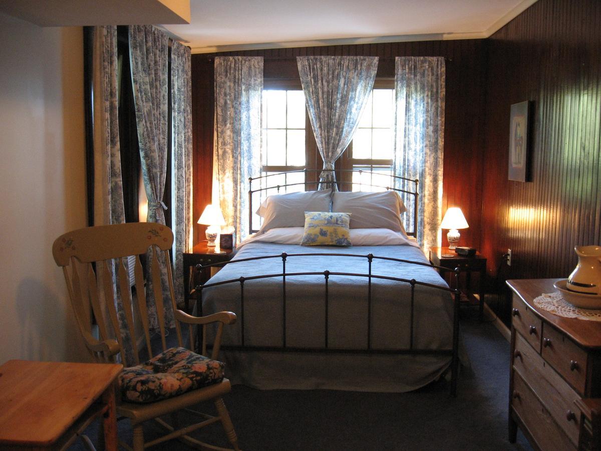 Mariaville Lake B & B Pattersonville Экстерьер фото