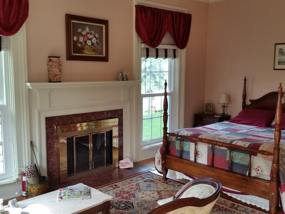 Mariaville Lake B & B Pattersonville Экстерьер фото