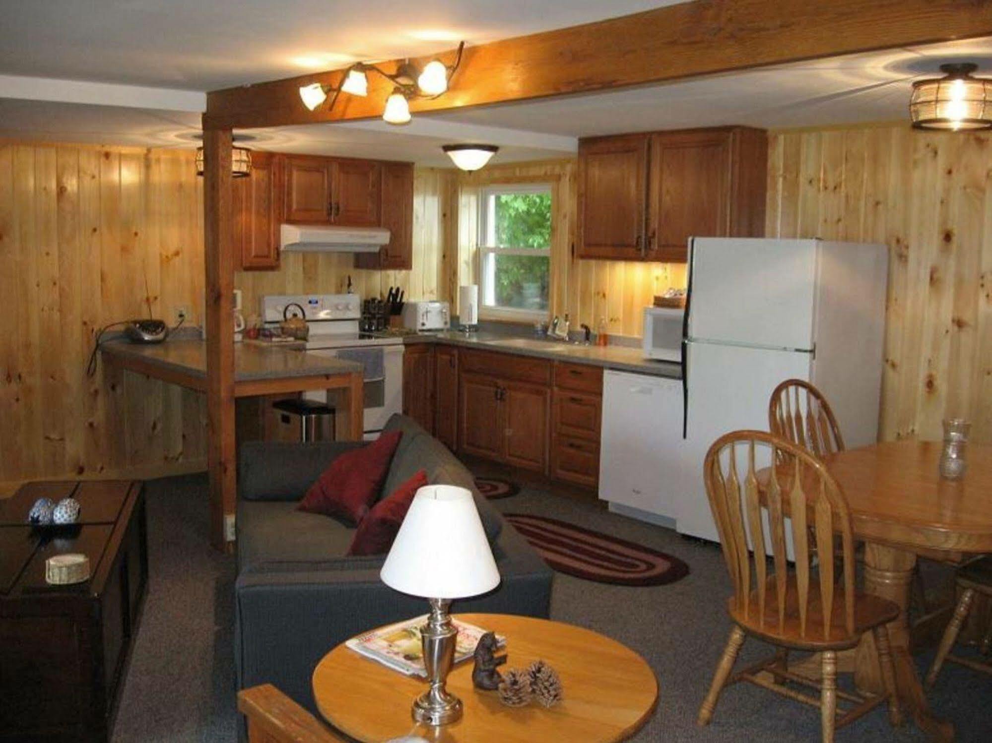 Mariaville Lake B & B Pattersonville Экстерьер фото