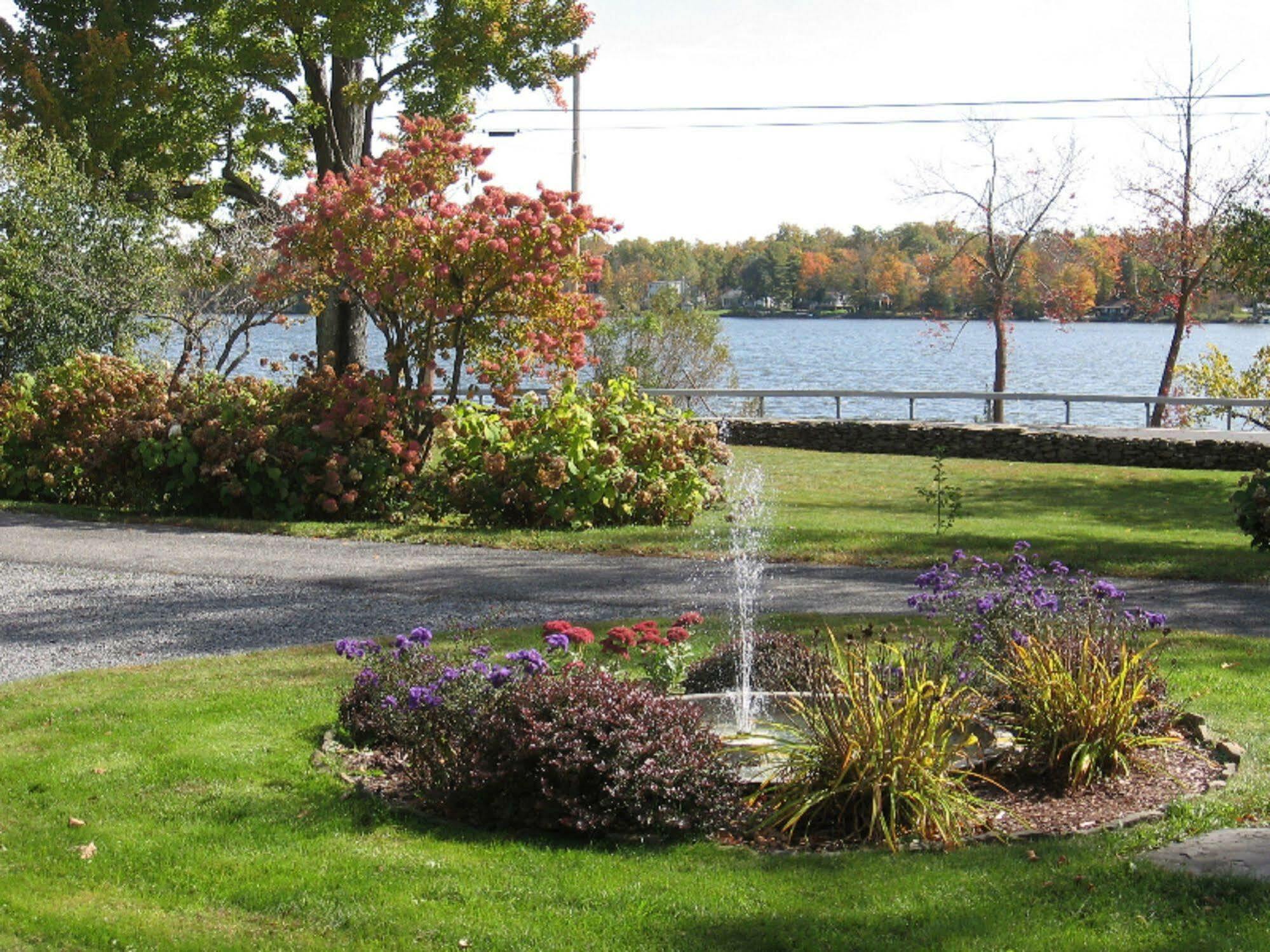Mariaville Lake B & B Pattersonville Экстерьер фото